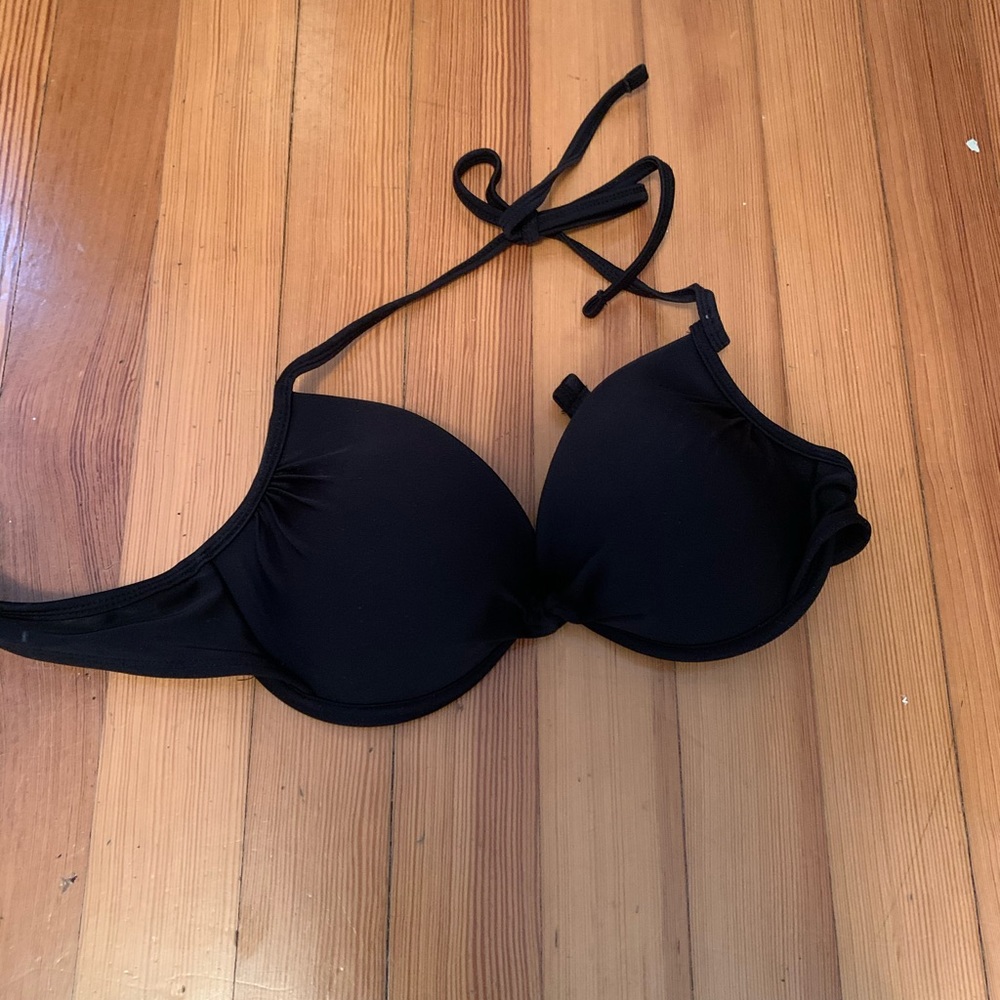 Black classic bikini top